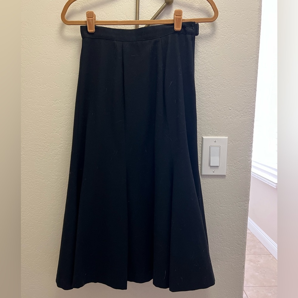 Ricardo Lenzi vintage black wool A-line skirt, size 2